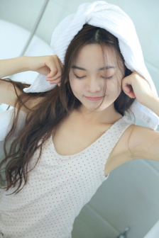 中文无码亚洲一区二区蜜桃